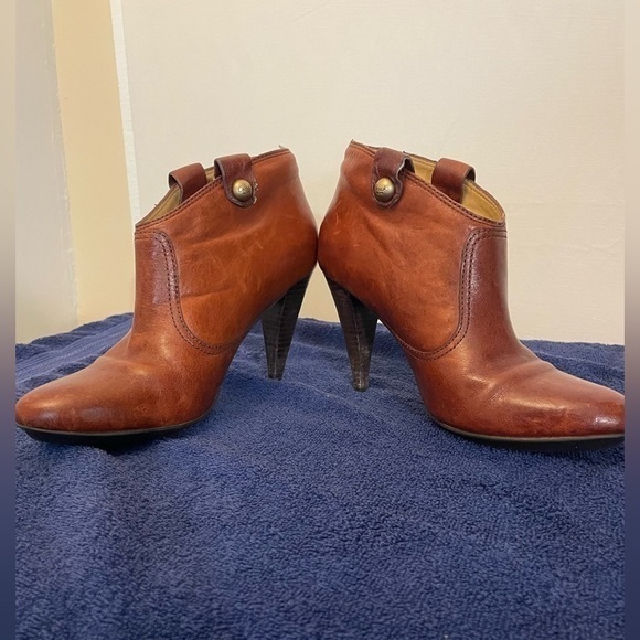 Vintage Women Coach Aliza Waxy Leather Ankle Boots  7.5 🔥😍🫦💥🔥 - Picture 2 of 6
